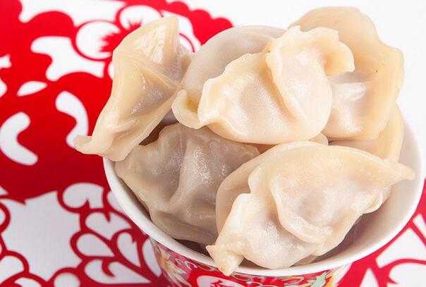 春节“吃”文化：盘点不可错过的十大传统美食