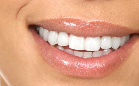牙龈总是出血是什么原因