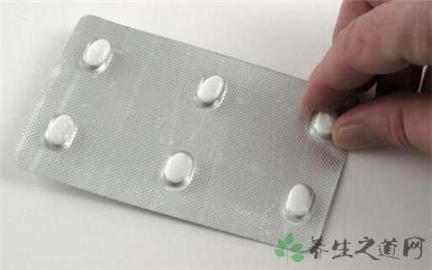 吃药治疗灰指甲