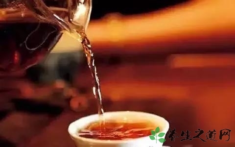 晚上喝茶伤胃吗