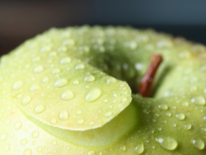 苹果降脂效果好-高血脂的病人应该吃什么？