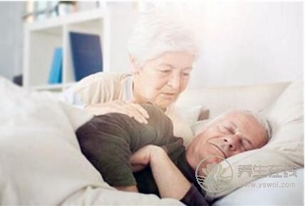 怎样治疗老年人失眠？