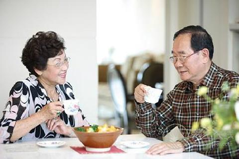 老人春节应该怎么吃？ 遵守5大饮食原则