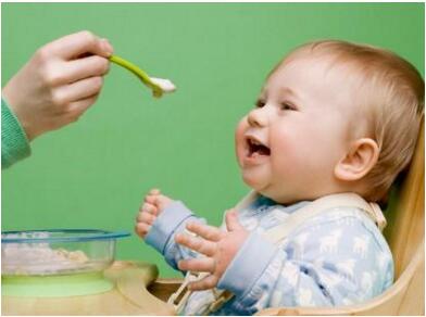 婴幼儿的营养与膳食如何搭配才正确呢？