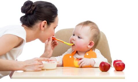 1岁半宝宝怎么喂养？如何让孩子爱上吃饭？