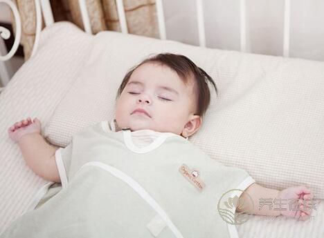 怎样给宝宝选择合适的枕头