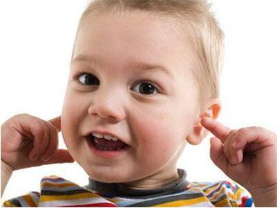 十个月的宝宝缺钙有哪些表现？