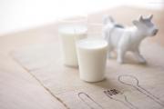 鲜奶加热营养少一半，是真是假？