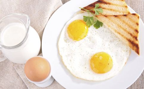 揭秘 早餐最好少吃大米和蛋