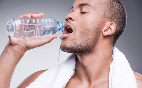 喝水怎么喝才是健康的？