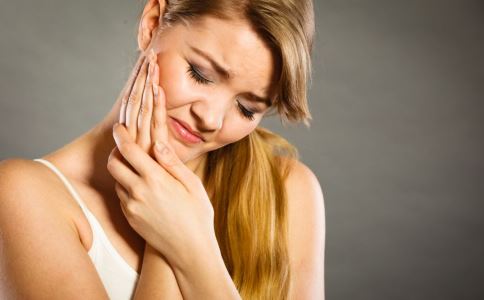 牙痛怎么办 牙痛如何治疗 牙痛的原因有哪些