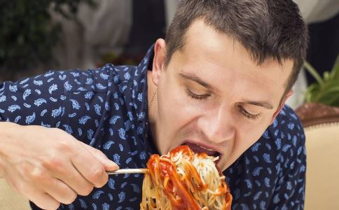 春节期间吃多了胃胀怎么办 胃胀怎么消化 如何促进消化
