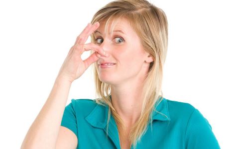 如何知道身体是否健康 怎么检查鼻子 怎么看鼻子知道身体健康