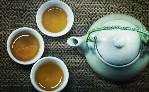 喝茶要看季节看体质 淡茶更益于养生