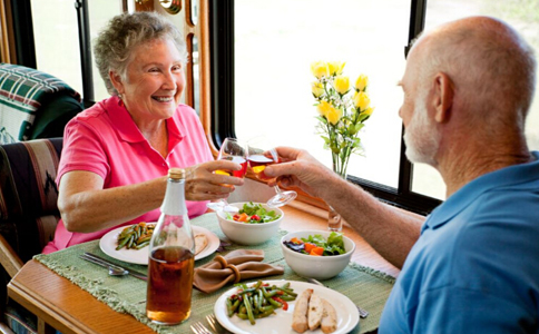老年人如何饮食养生 老人吃什么好 老人饮食原则