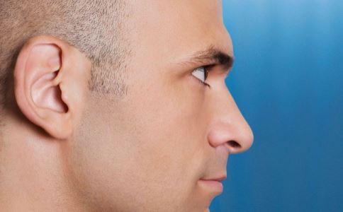 搓耳朵的好处 怎么搓耳朵 搓耳朵的功效