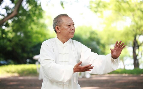 如何练好太极拳 练太极拳有什么好处 练太极拳的方法