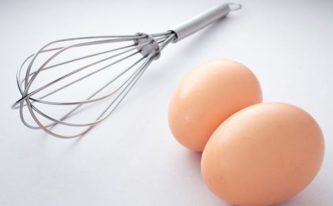 吃鸡蛋的注意 哪些食物不能和鸡蛋一起吃 吃鸡蛋有哪些禁忌