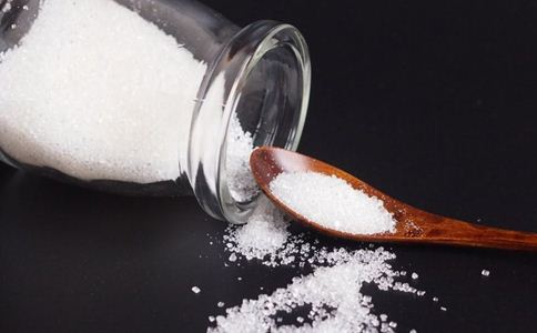 盐吃多的危害 盐可以吃多吗 盐吃过多的隐患