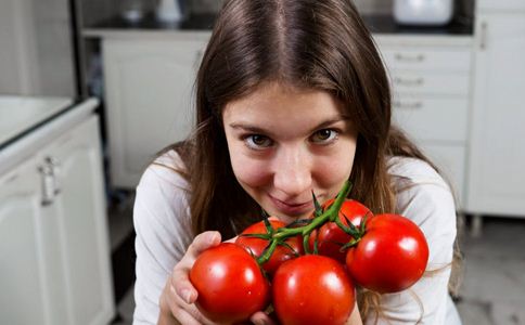夏季吃西红柿的7大禁忌