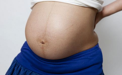 女性20多岁怀孕有哪些利弊