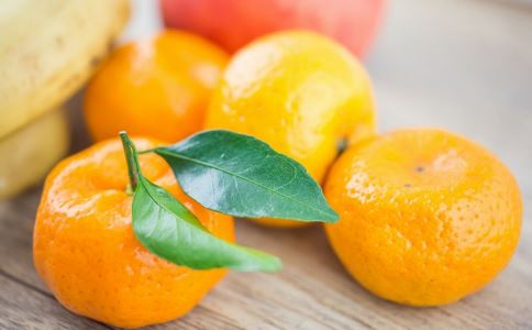 吃橘子的禁忌 吃橘子要注意哪些 如何吃橘子