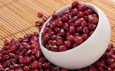 红豆怎么吃最补血 红豆补血的吃法 吃红豆可以补血吗