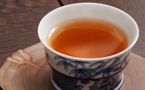 冰红茶絮状物 红茶的功效 喝红茶有哪些好处