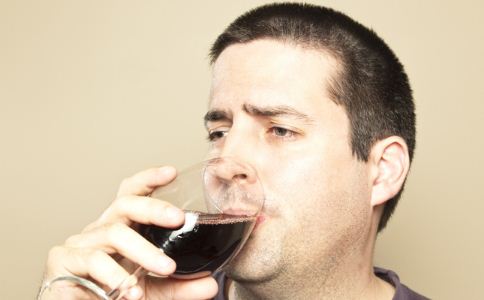 喝酒对男人有什么危害 陈家酒驾 导致陈家酒驾的原因