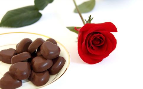 吃巧克力的好处 巧克力的功效 吃巧克力有哪些好处