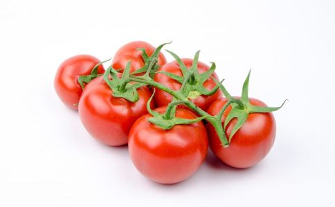西红柿治疗白发的吃法