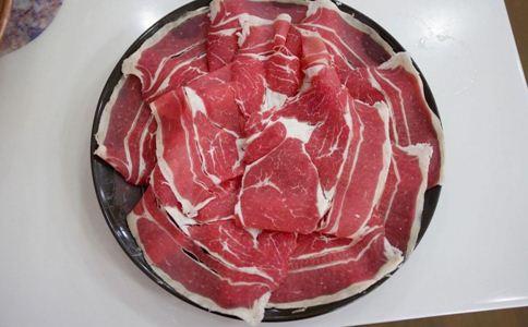 冬季怎么吃羊肉不上火 羊肉的营养价值 羊肉不能和什么一起吃