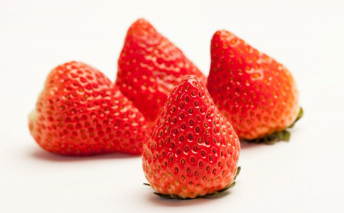春季吃草莓的坏处 春季吃草莓有什么坏处 春季吃草莓的坏处有哪些