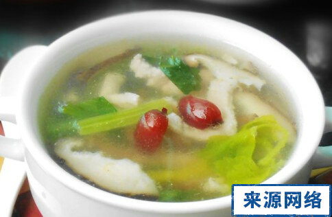 芹菜红枣瘦肉汤的做法 养心安神汤做法 养心汤炖汤食谱