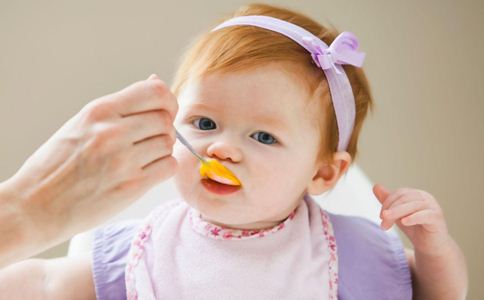宝宝饮食吃什么好 宝宝夏季饮食要注意什么 宝宝饮食有什么误区
