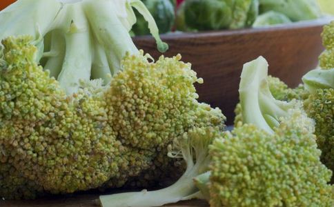 花菜怎么做好吃 花菜有哪些做法 花菜如何做更好吃
