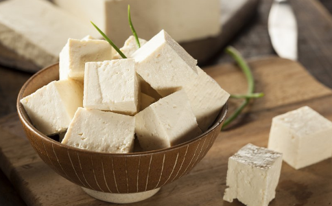 豆腐为什么不能多吃 豆腐吃太多会生病吗 吃豆腐的坏处