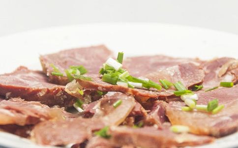 炖牛肉怎么做好吃 炖牛肉的家常做法 炖牛肉怎样做好吃
