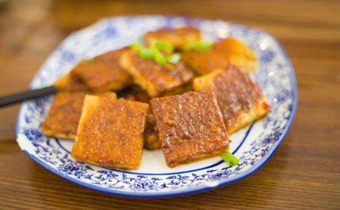 肉末虎皮豆腐的做法 肉末虎皮豆腐怎么做 家常菜菜谱大全