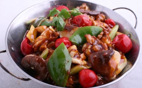 熏干腊肉干锅的做法 熏干腊肉干锅怎么做 熏干腊肉干锅如何做