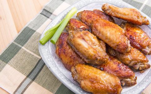 板栗烧鸡怎么做 板栗烧鸡如何做 板栗烧鸡的做法