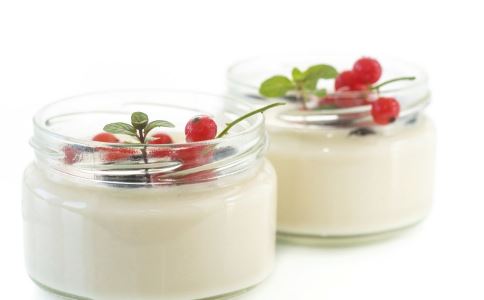喝酸奶可以减肥吗 酸奶能减肥吗 什么时候喝酸奶减肥