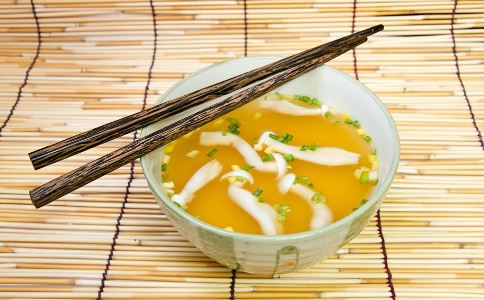 电饭煲炖鸡汤 鸡汤做法大全 易做美食 食谱大全 菜谱大全