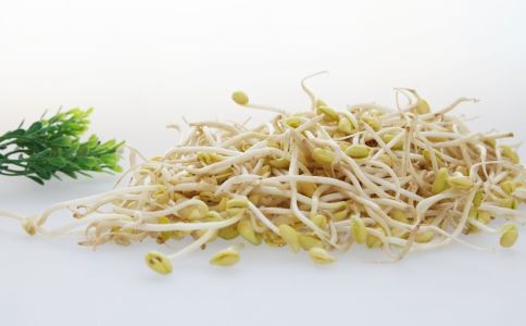 吃豆芽有什么好处 吃豆芽可以治便秘吗 
