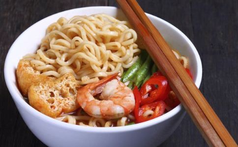 饮食误区 中国人的饮食习惯 中医养生 热吃食物好不好