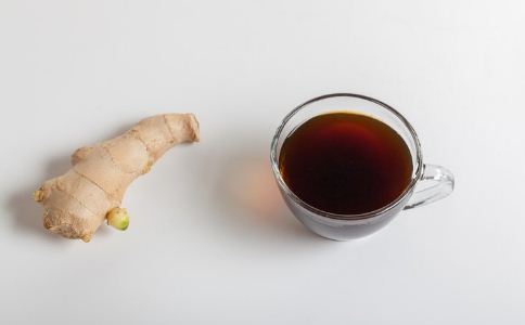 生姜红糖水有哪些作用 生姜红糖水功效有哪些 生姜红糖水作用