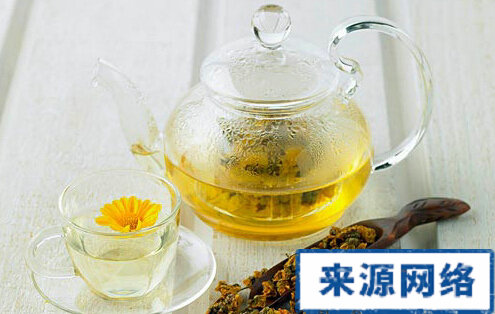 夏天喝菊花茶的好处 菊花茶的功效 菊花茶的作用