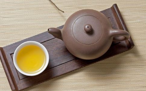 多喝绿茶会更聪明真的吗 喝绿茶什么好处 绿茶有什么好处