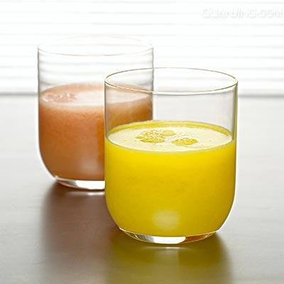 喝什么果汁有助于排毒 苹果汁的好处 芒果汁的功效