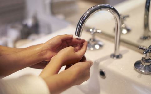 经常洗手的好处 远离疾病 六步洗手法 经常洗手